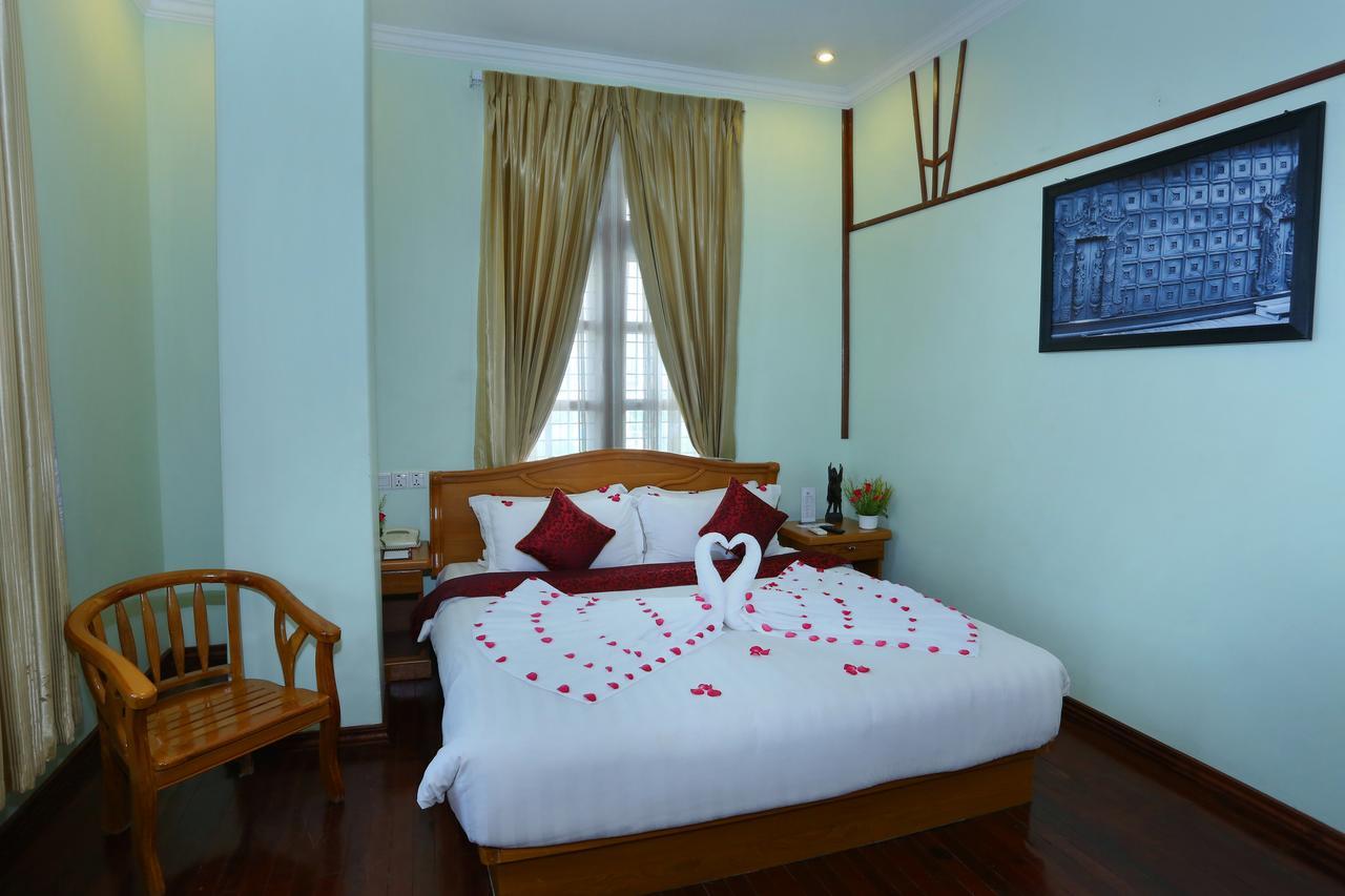 Hotel Dingar Mandalay Esterno foto