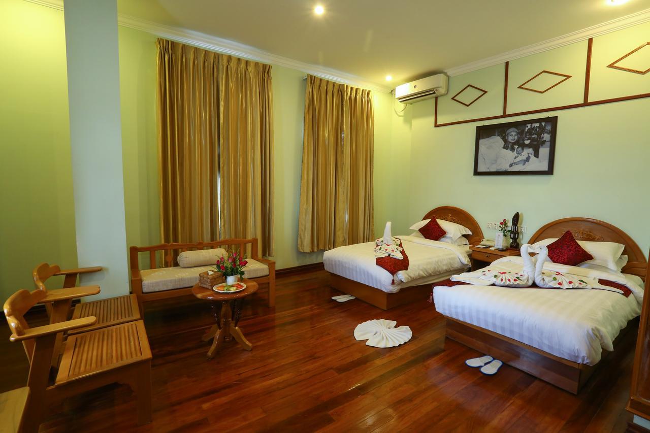 Hotel Dingar Mandalay Esterno foto