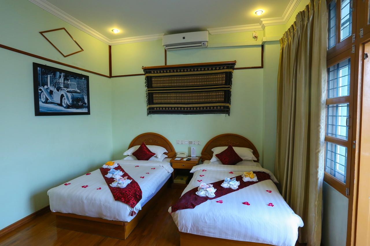 Hotel Dingar Mandalay Esterno foto